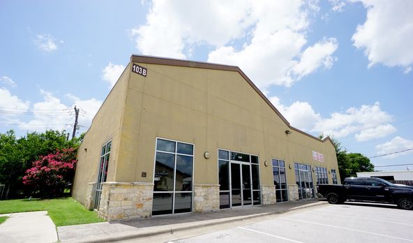 103 N Bell Blvd, Cedar Park, TX 78613
